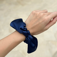 Load image into Gallery viewer, Wee Bands Silk Bow Scrunchies - Navy