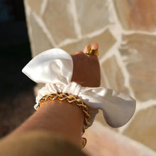 Load image into Gallery viewer, Wee Bands Silk Bow Scrunchies - Ivory
