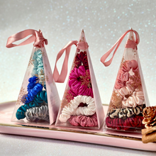 Load image into Gallery viewer, 100% Pure Mulberry Silk Scrunchie Ornament Sets