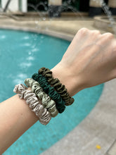 Load image into Gallery viewer, 100% Pure Mulberry Silk Hair Scrunchies - Back to Nature