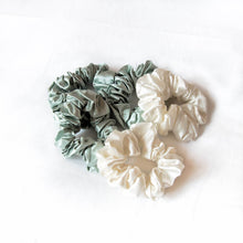 Load image into Gallery viewer, 100% Pure Mulberry Silk Large Scrunchies