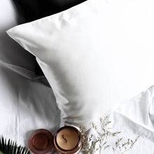 Load image into Gallery viewer, 100% Pure Mulberry Silk Anti-Ageing Pillow (22 Momme)