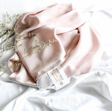 Load image into Gallery viewer, 100% Pure Silk Anti-Ageing Beauty Sleep Set - Dusty Pink
