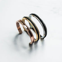 Load image into Gallery viewer, Victory Wee Bands