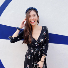 Load image into Gallery viewer, 100% Pure Mulberry Silk Scrunchies Hairbands