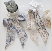 Load image into Gallery viewer, Twilly Scarf