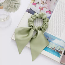 Load image into Gallery viewer, 100% Pure Mulberry Silk Bunny Scrunchies - (more colours available)