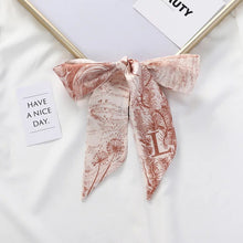 Load image into Gallery viewer, Twilly Scarf