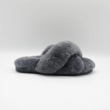 Load image into Gallery viewer, 100% Australian Sheepskin Fur Slippers