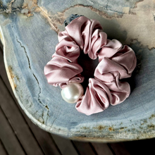 Load image into Gallery viewer, Wee Bands Large Pearl Silk Scrunchie - Gracious Rose
