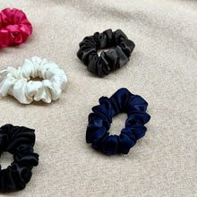 Load image into Gallery viewer, 100% Pure Mulberry Silk Hair Scrunchies - Baby Ties
