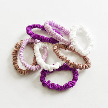 Load image into Gallery viewer, 100% Pure Mulberry Silk Hair Scrunchies - Purple Collection
