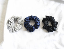 Load image into Gallery viewer, 100% Pure Mulberry Silk Scrunchies - Polaris
