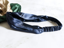 Load image into Gallery viewer, 100% Pure Mulberry Silk Headband
