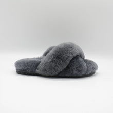 Load image into Gallery viewer, 100% Australian Sheepskin Fur Slippers
